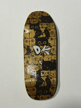 DK Fingerboards Single Deck - Cruiser2 Shape - Gold/Black Cats Graphic